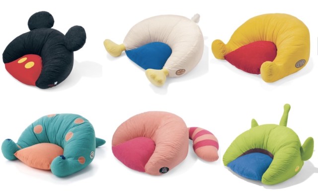 お尻だけディズニーキャラになりきれる「ふかふかビッグクッション」がかわいすぎる！ 座り心地もめちゃんこ快適らしいです