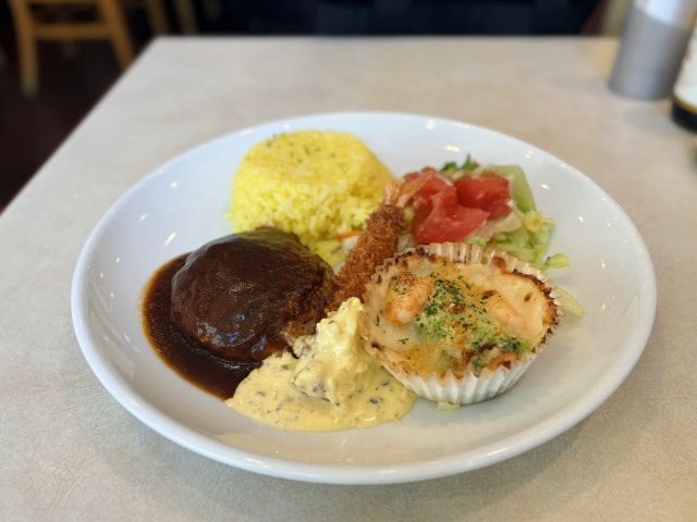 大人だけどお子様ランチが食べたいっ!! そんな願いを叶えてくれるガストの新メニューを頼んでみた