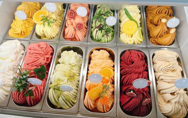 表参道に畑!? オーガニック野菜のジェラート専門店「Eriko Osawa Earthly Gelato」が唯一無二の味わいを楽しめそうです♡